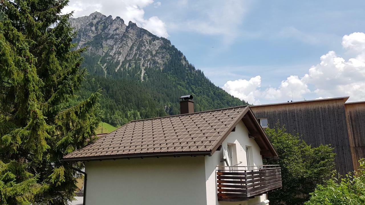 Appartements Burtscher Klosterle am Arlberg Exterior foto